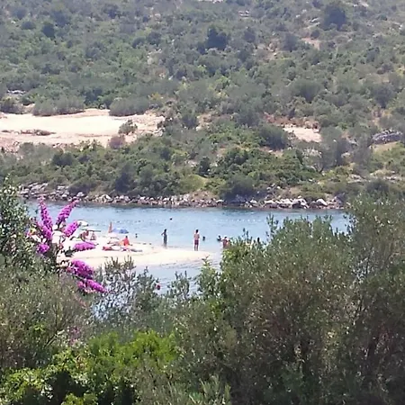 Moderni Apartman Sa Velikom Terasom Apartamento Rogoznica (Sibenik-Knin)