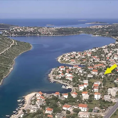 Moderni Apartman Sa Velikom Terasom Apartamento