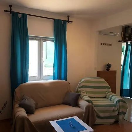 Moderni Apartman Sa Velikom Terasom * Rogoznica (Sibenik-Knin)